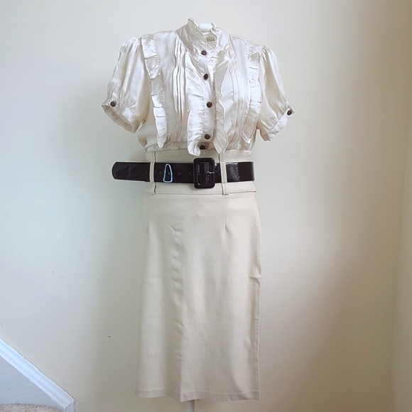 Cream Ruffle Blouse - Picture 5 of 7